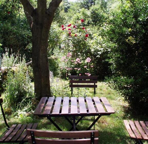 Moulin De Cornevis Bed And Breakfast