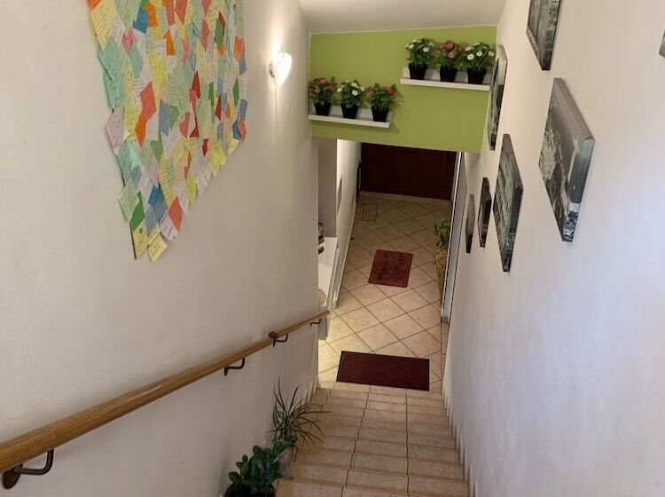 تختخواب و صبحانه Bb Vicolo 22