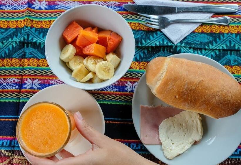 Herberg Hosteria Colibri Aeropuerto