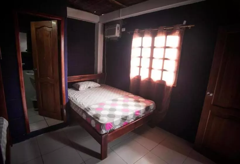 Hostel El Gran Azul Olon