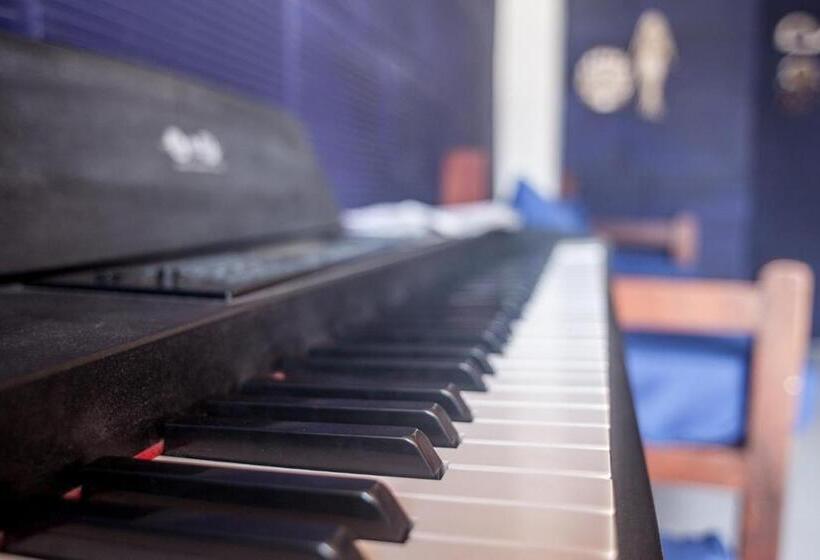 Hostel El Gran Azul Olon