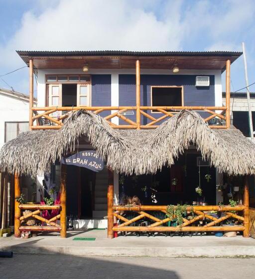 Hostel El Gran Azul Olon