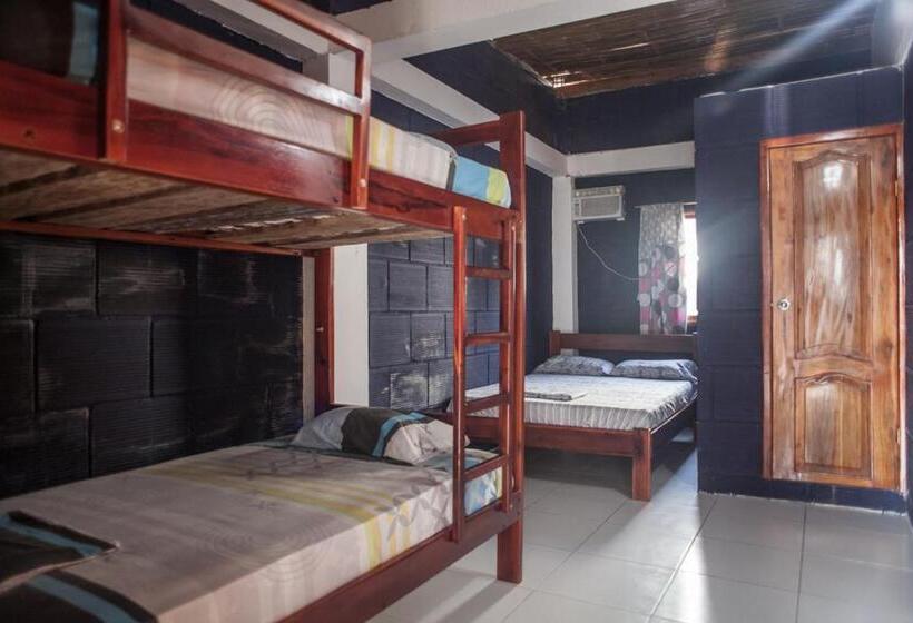 Hostel El Gran Azul Olon