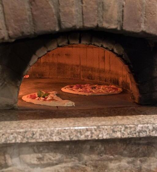 هتل Albergo 900strati