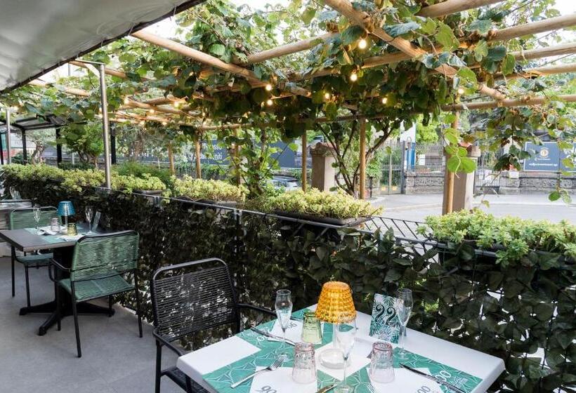 هتل Albergo 900strati