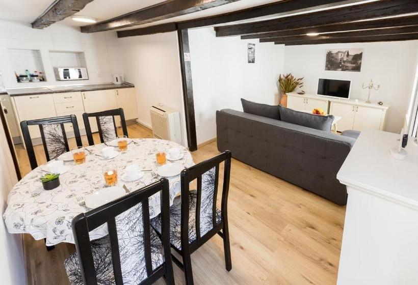 Отель Apartments Santa Maria