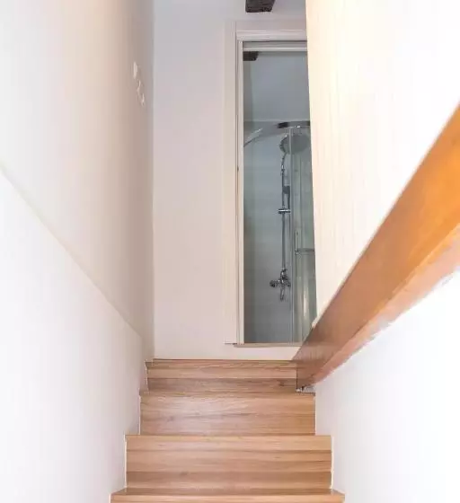 هتل Apartments Santa Maria