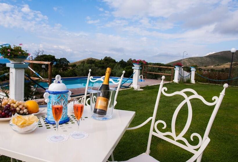 هتل Casamediterranea