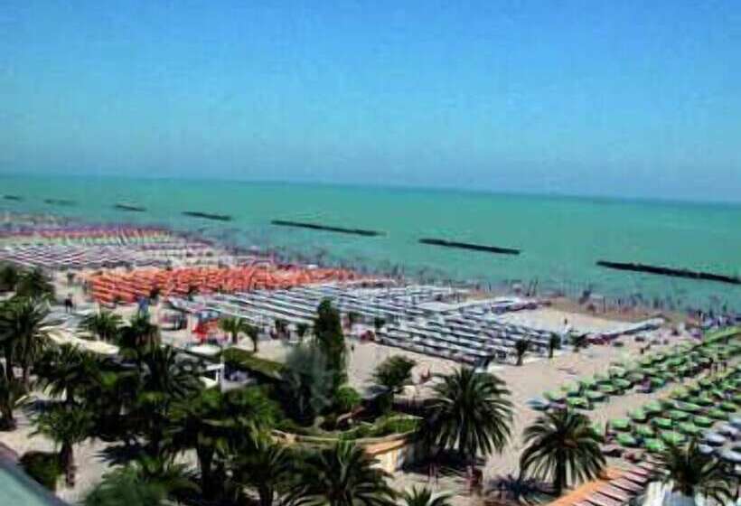 هتل Centro Vacanze Domus M.g