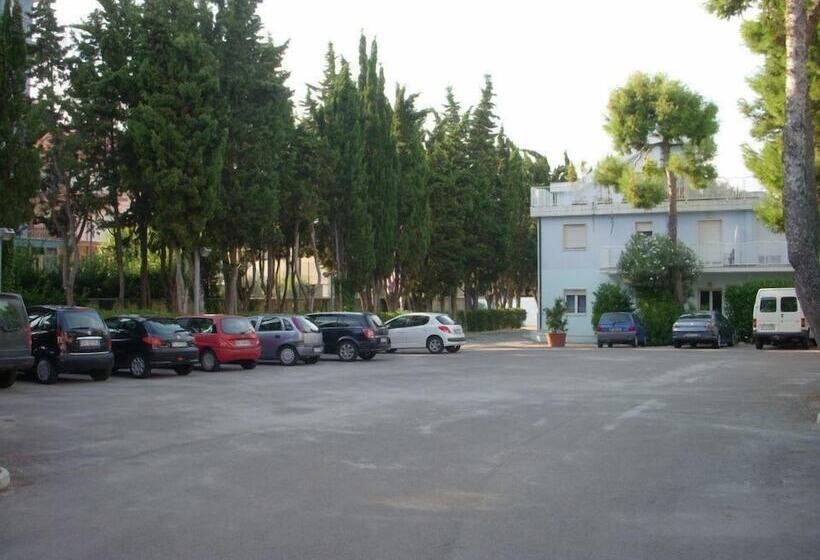 هتل Centro Vacanze Domus M.g