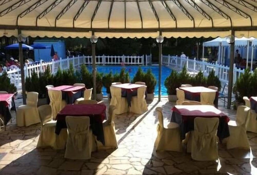 هتل Centro Vacanze Domus M.g