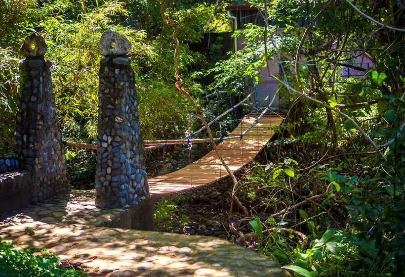 Hotelli Costa Rica Yoga Spa