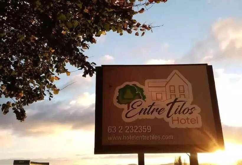 هتل Entre Tilos