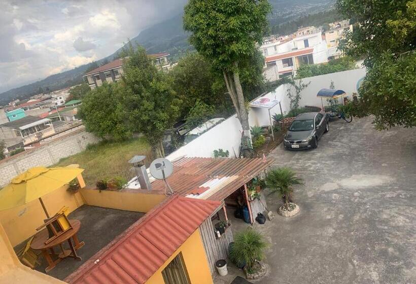 בית מלון כפרי Hostal Jora Continental