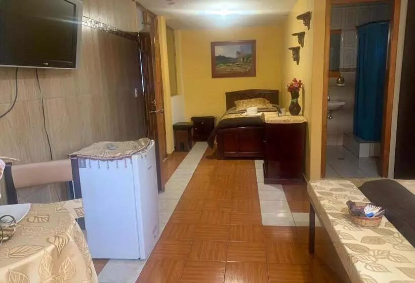 Hotelli Hostal Jora Continental