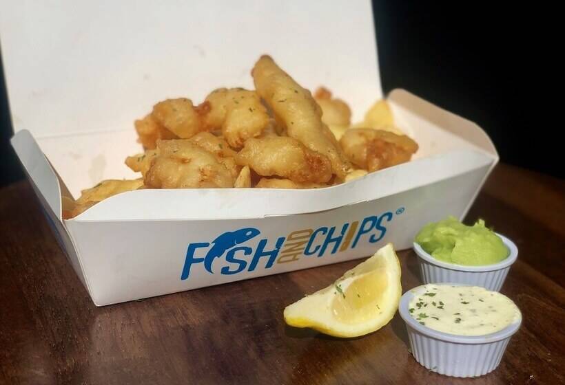 בית מלון כפרי Kingfisher Townhouse