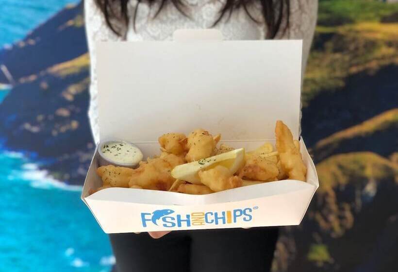 בית מלון כפרי Kingfisher Townhouse