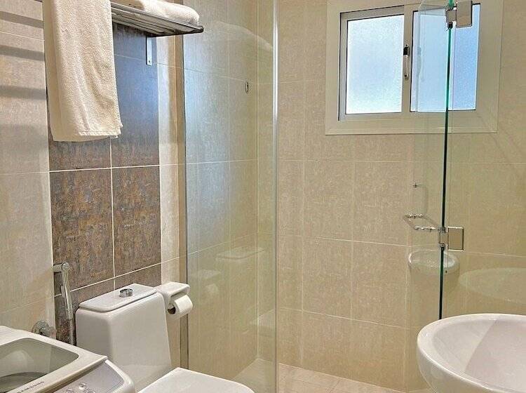 ホテル Loren Serviced Apartment Alslamah