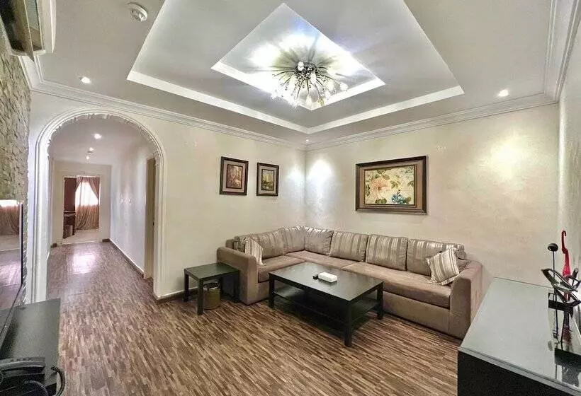 ホテル Loren Serviced Apartment Alslamah