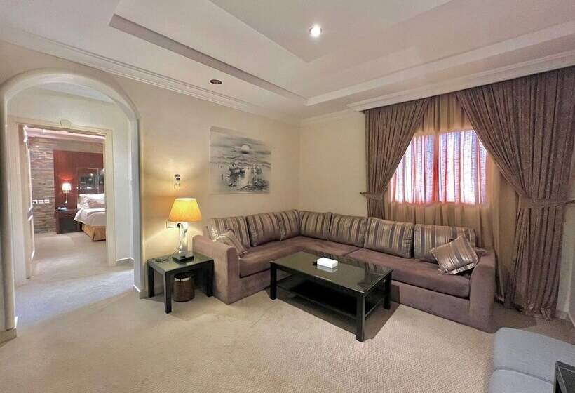 ホテル Loren Serviced Apartment Alslamah