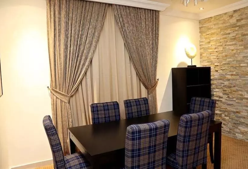 ホテル Loren Serviced Apartment Alslamah