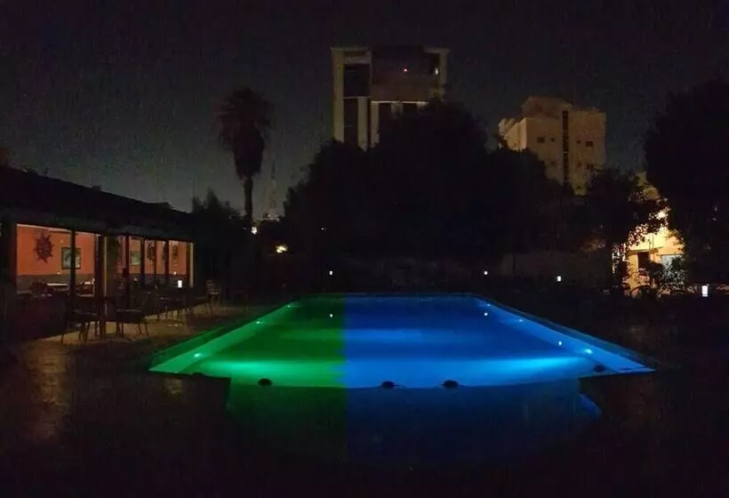هتل Mansouri Mansions