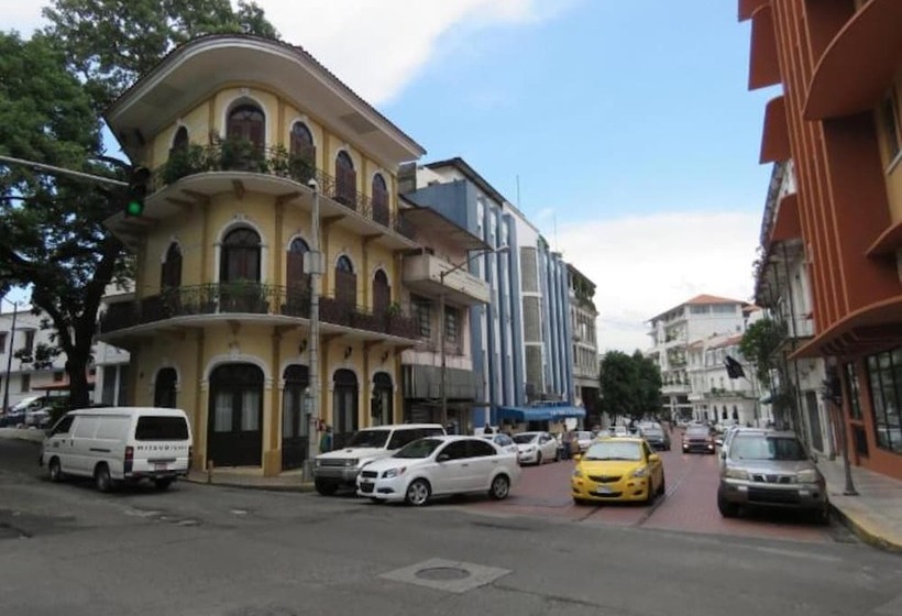 酒店 Pension Corona