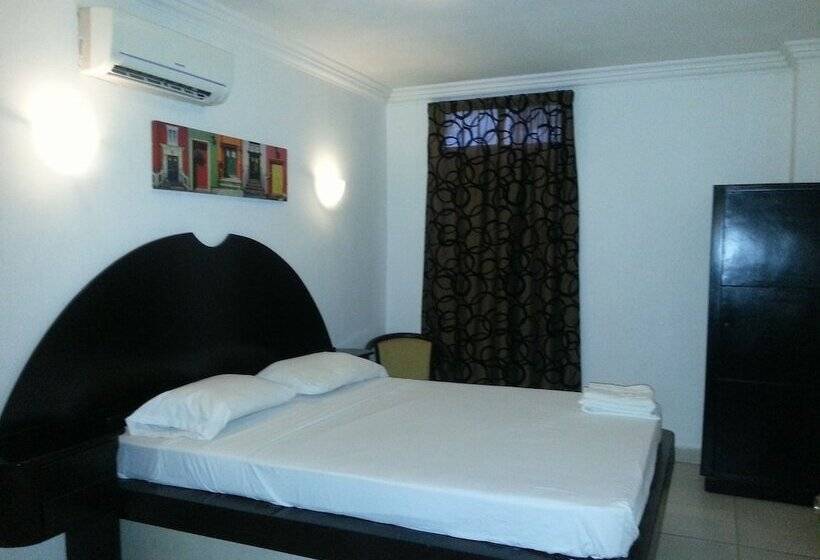 酒店 Pension Corona