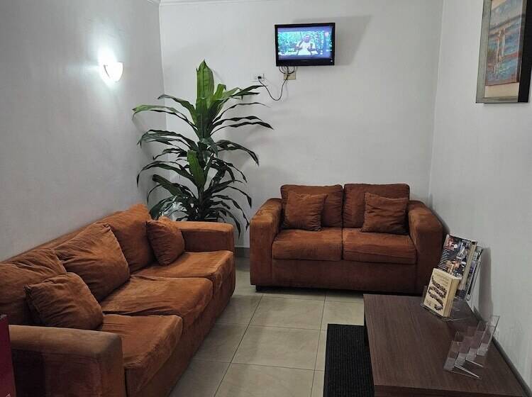 酒店 Pension Corona