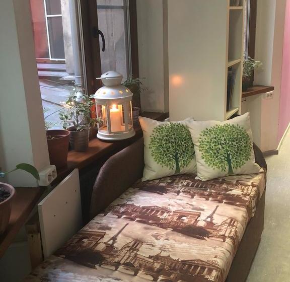 酒店 Red House Hostel