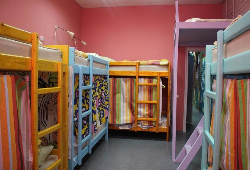 酒店 Red House Hostel