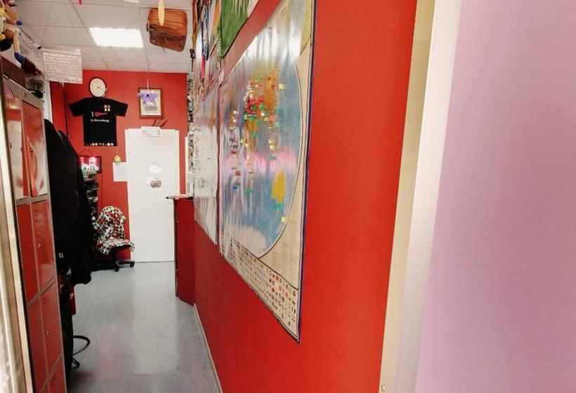 酒店 Red House Hostel