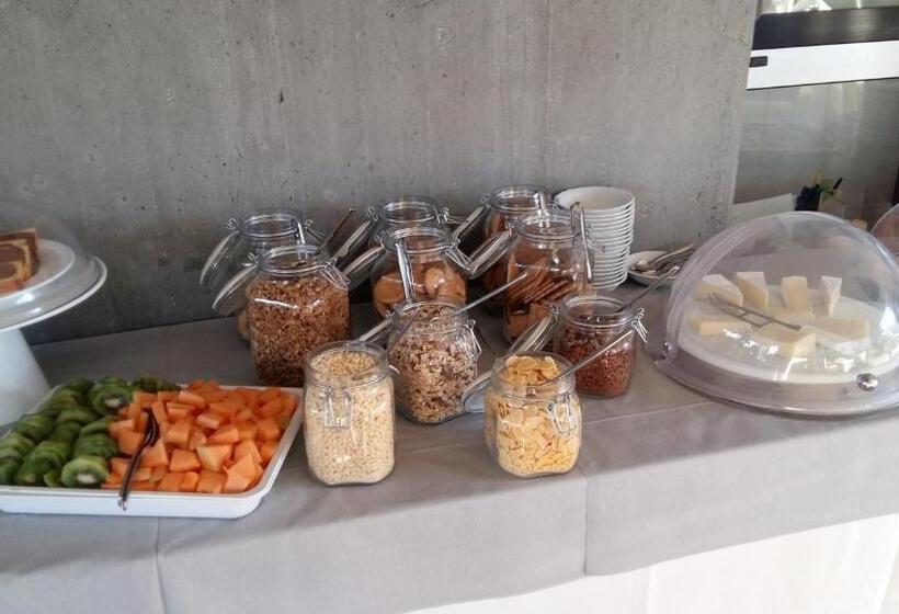 בית מלון כפרי Santiago