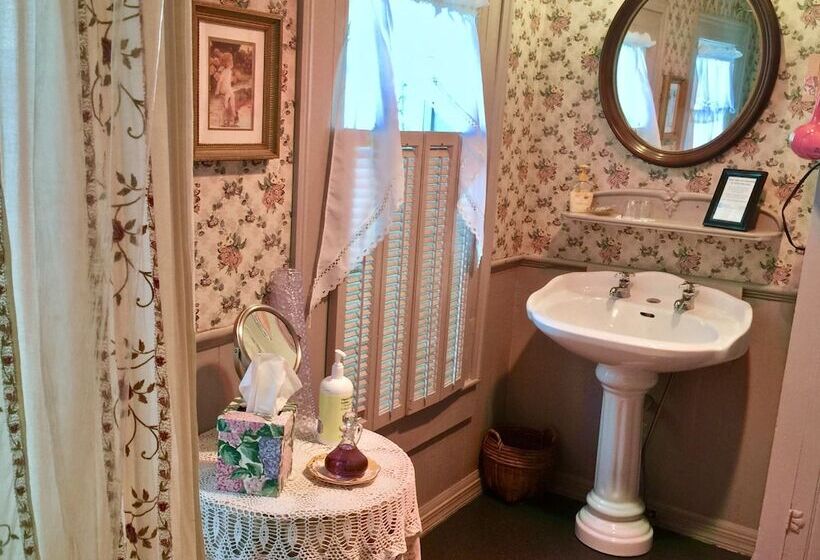 酒店 Shaw House Inn