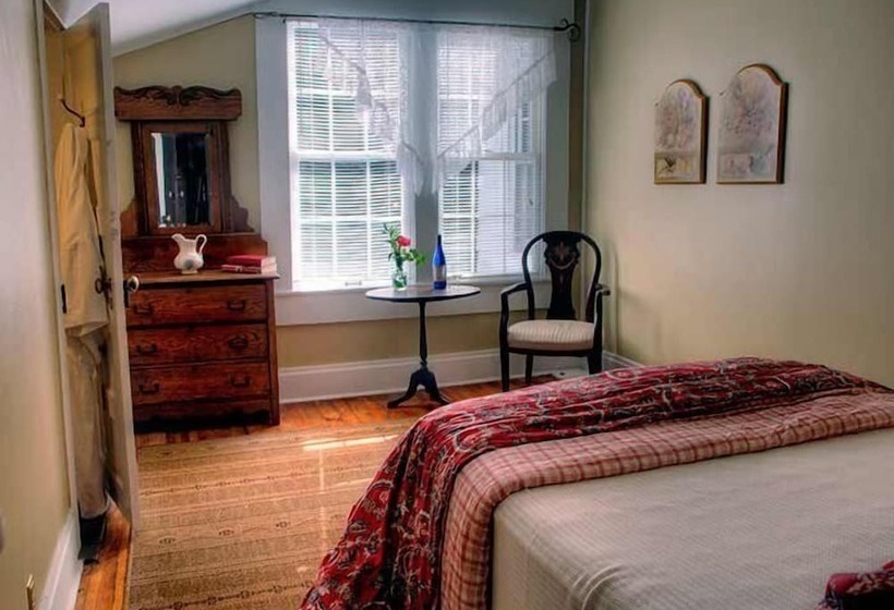 فندق The York House Inn