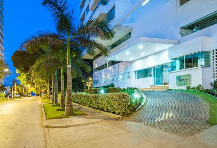 ホテル Travelers Orange Cartagena