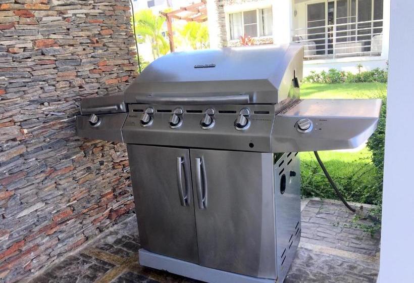 فندق Clothing Optional All Male Carribean Nude Escape