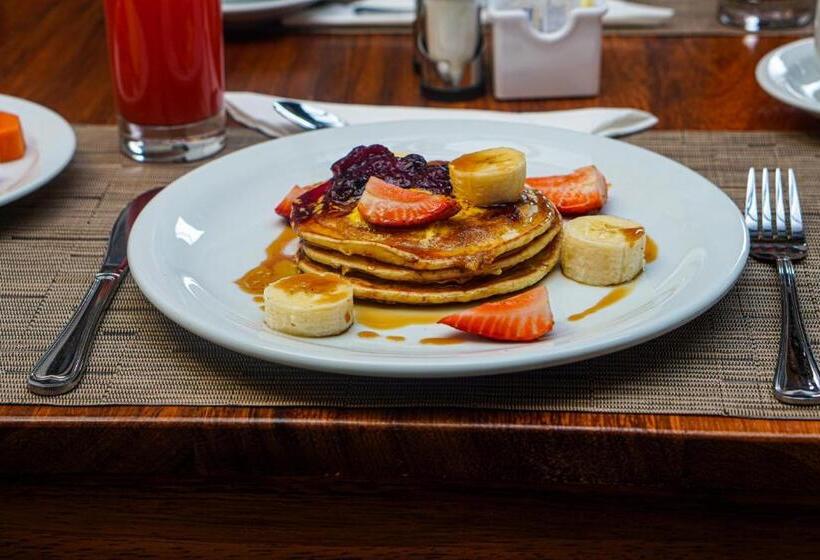 مبيت وإفطار La Fortuna Lodge By Treebu Hotels