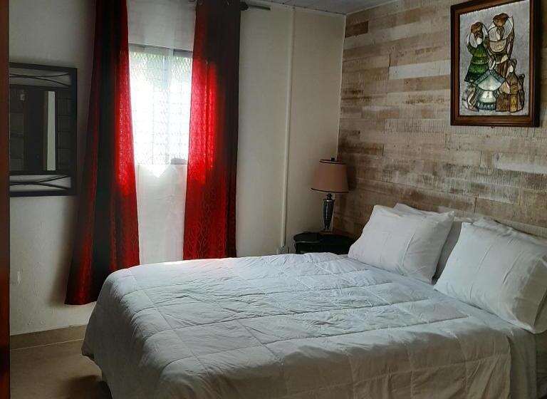 مبيت وإفطار Rancha Azul Inn