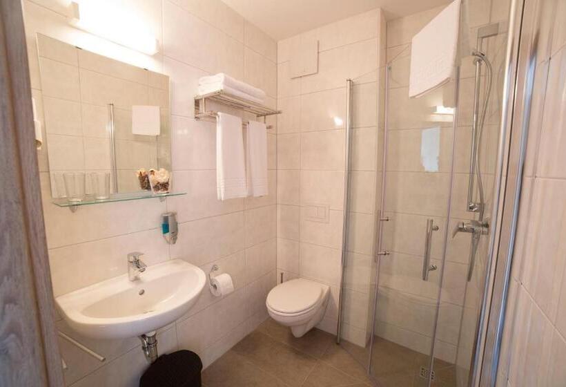 Dominik Hotel & Eventsaal