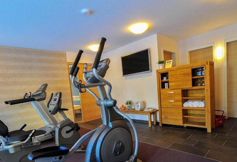 Gasthof Hotel Zum Hirschs