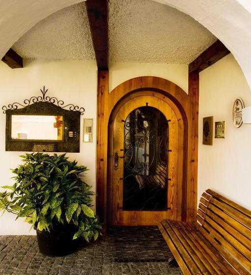 Gasthof Hotel Zum Hirschs