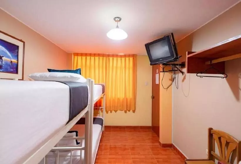 هتل Savoy Ica