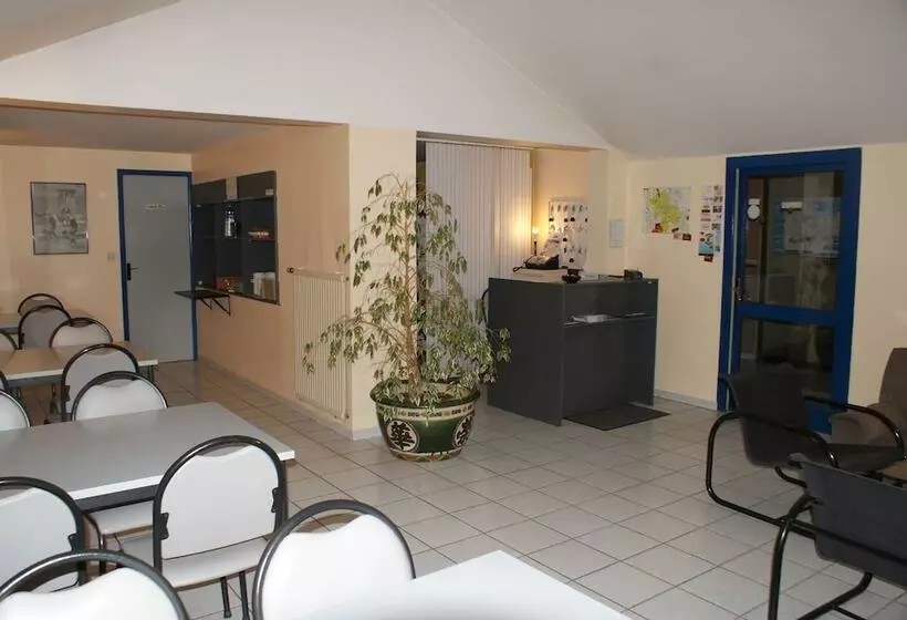 ホテル Dor Hôtel