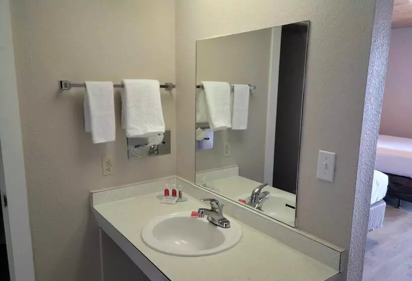 ホテル Econo Lodge
