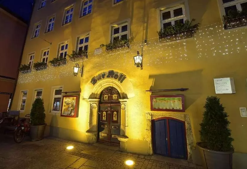 Hotelli Gasthaus Zur Noll