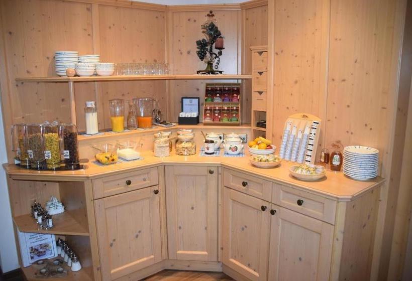 فندق Haus Gstrein