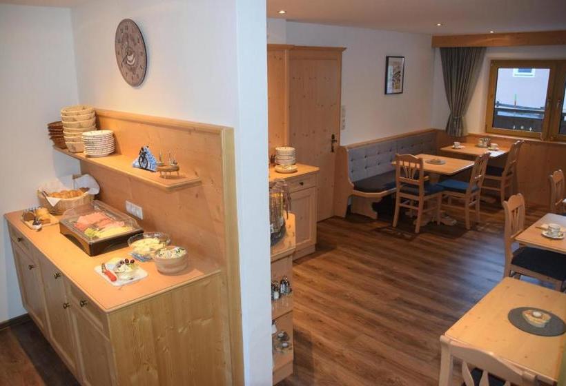 فندق Haus Gstrein