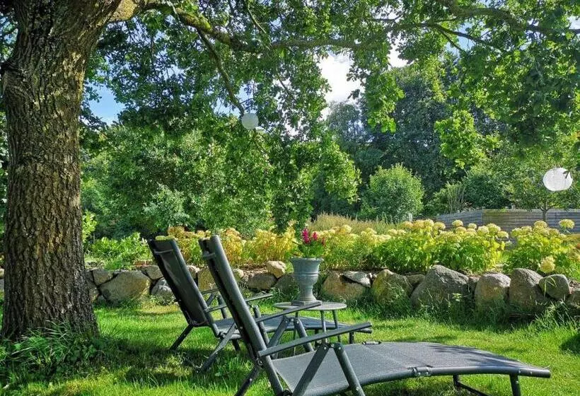 Hotelli Kunst Pension Frahm