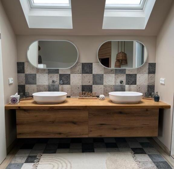 ホテル Kunst Pension Frahm